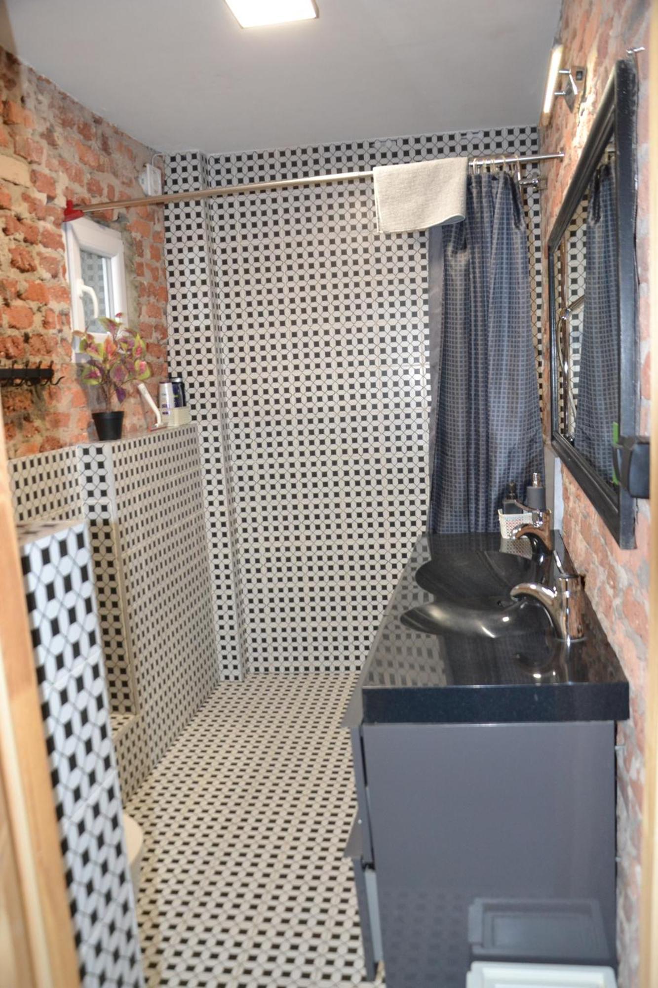 Flores Apartament Katowice Ngoại thất bức ảnh